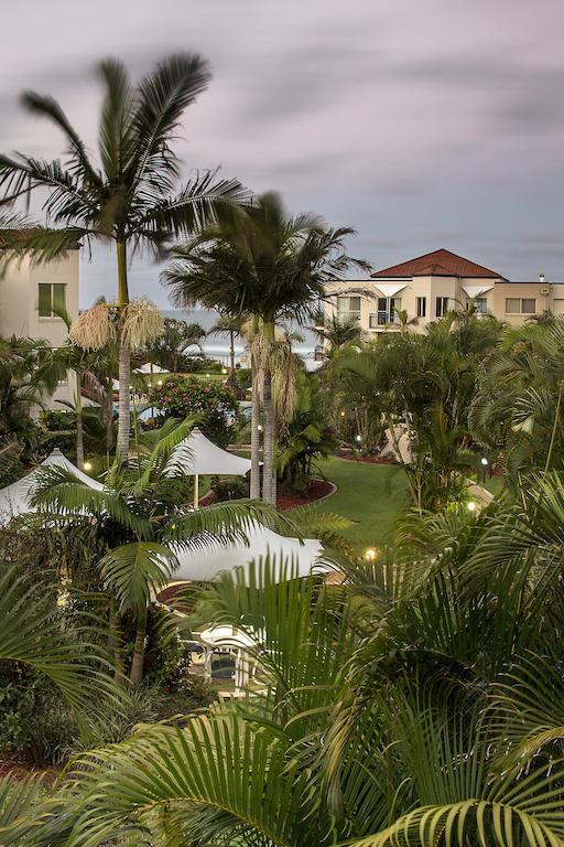 Golden Riviera Absolute Beachfront Resort Gold Coast Exteriér fotografie